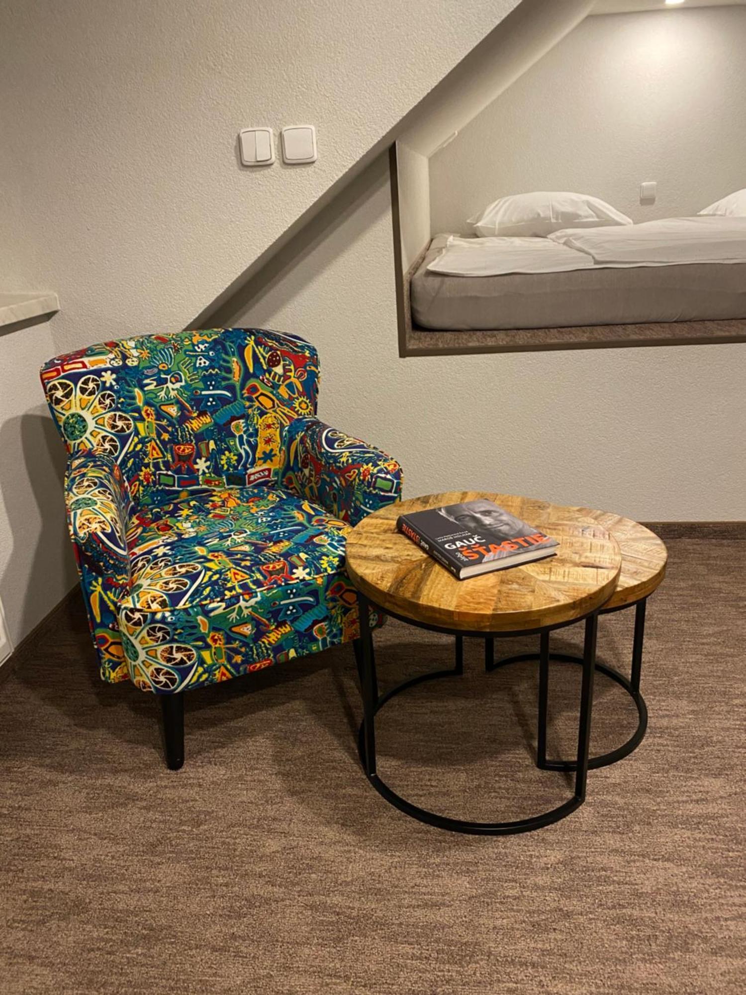 "Na Skale " Apartment In Center, Free Parking 波切尼斯 外观 照片